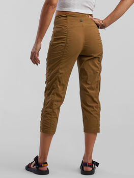 Brown Sun Women's Capri Yoga Pants