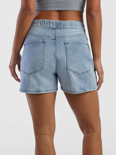 Performance Jean Harbour Shorts 4"