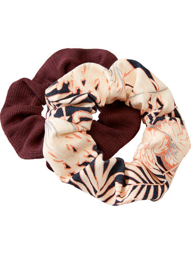 Scrappy Scrunchies