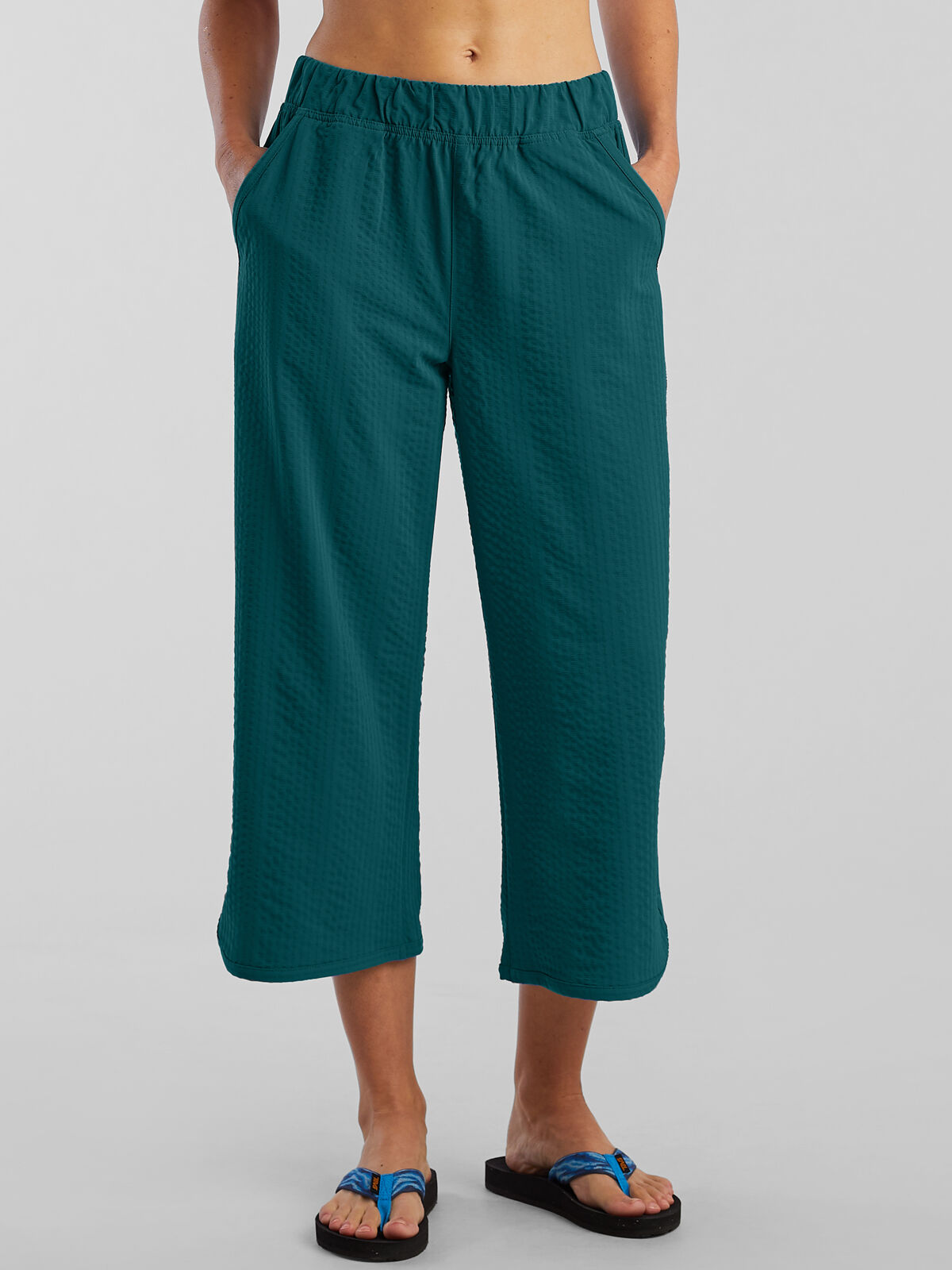 Wide Leg Cropped Pants: Slaycation Textured