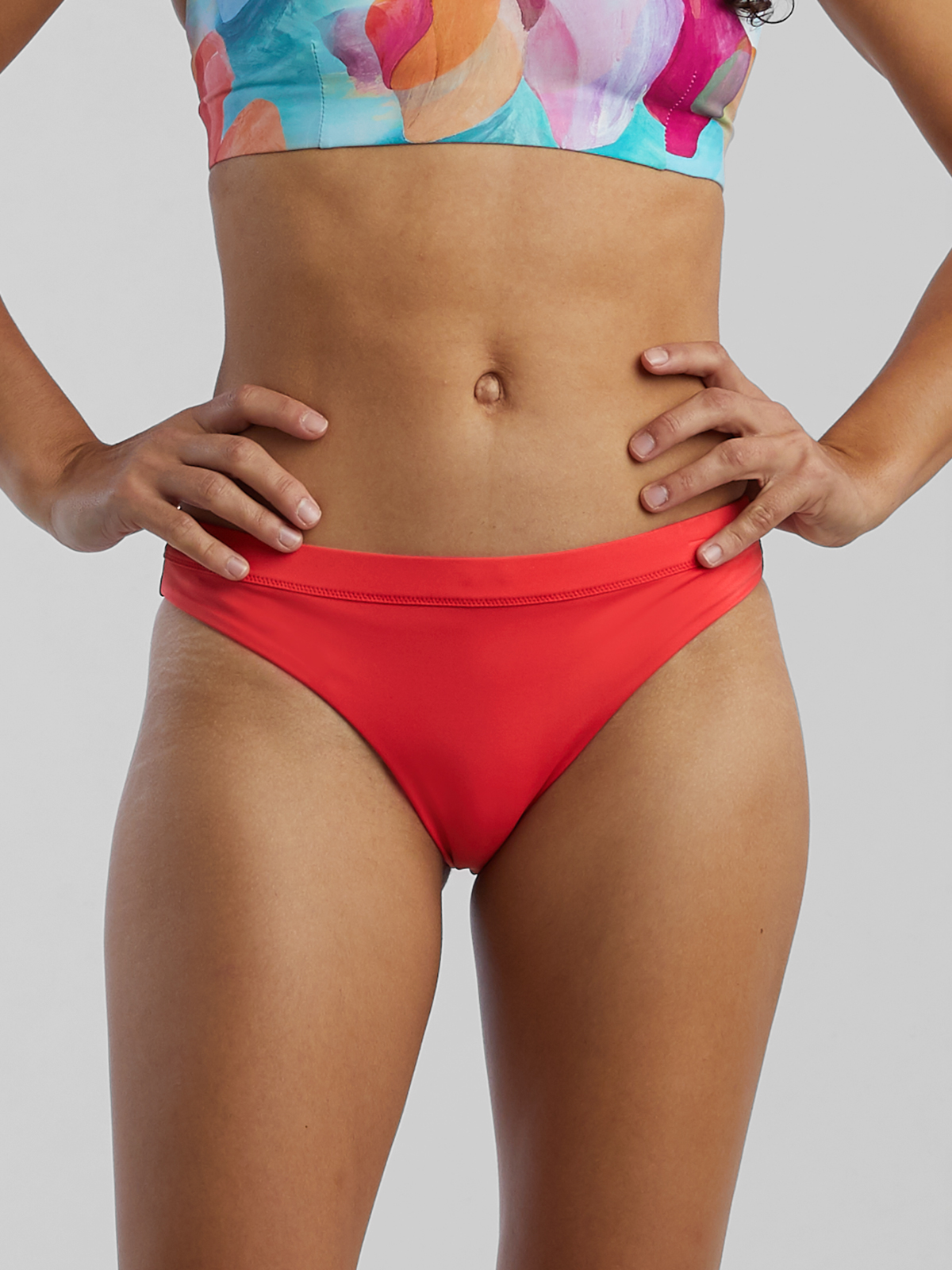 Shape Red American Flag Print Thong Bikini Bottom