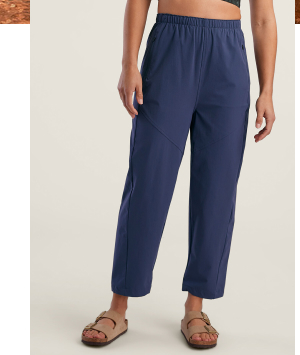 Shop the Strictland Barrel Pants >